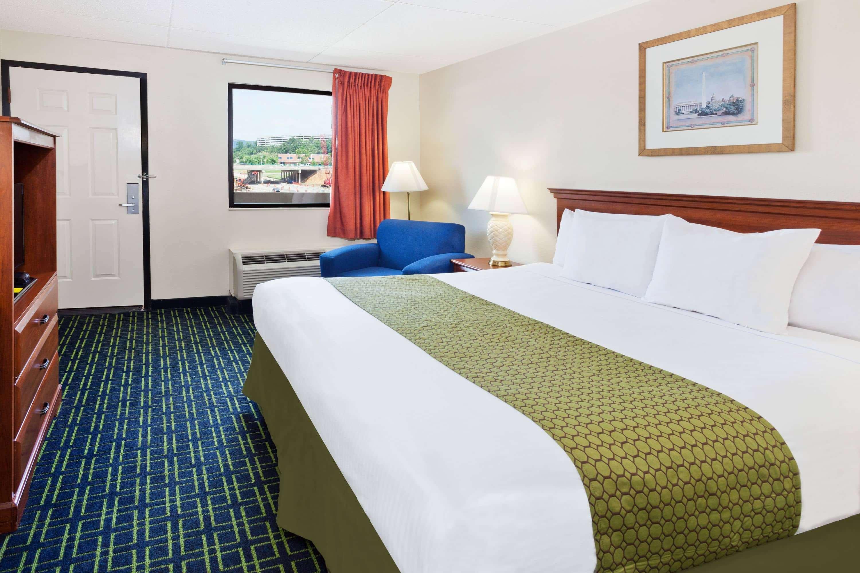 Hotel Bo, A Days Inn By Wyndham Chattanooga Downtown Bagian luar foto
